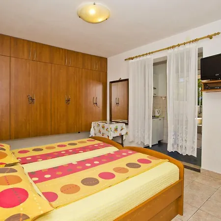 Daire Hruban Hvar Town